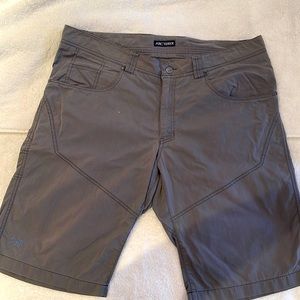 Arcteryx Shorts 38 inch Slate
